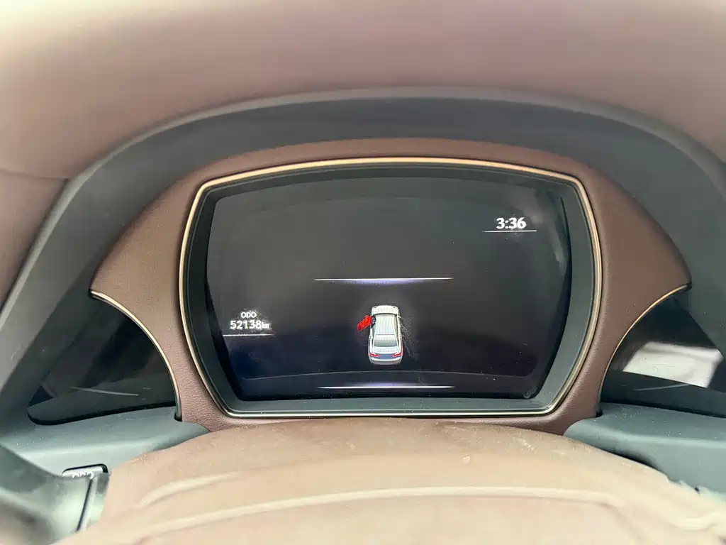 Lexus LS — миниатюра 6