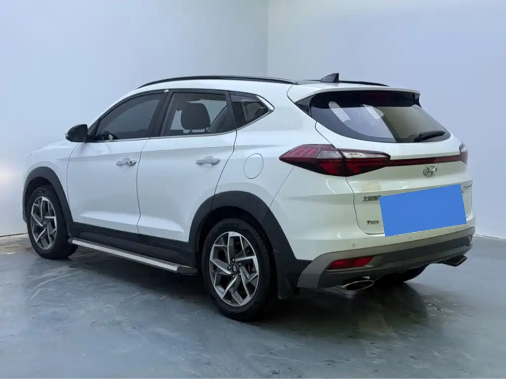Hyundai Tucson — миниатюра 8