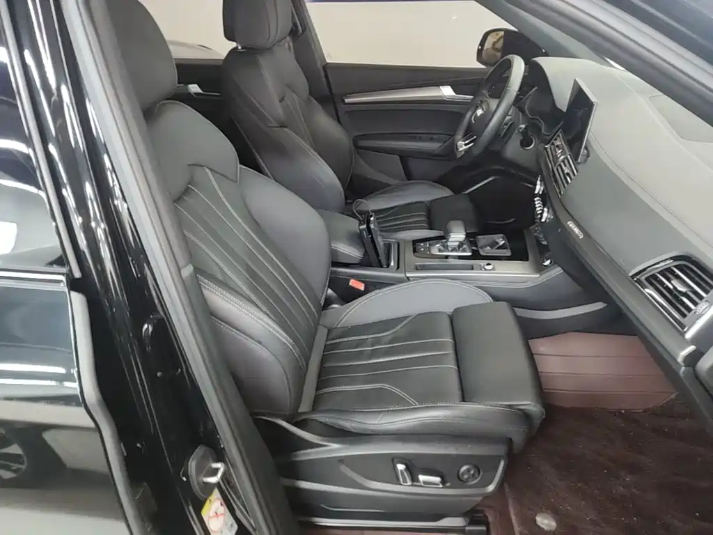 Audi Q5L — миниатюра 25