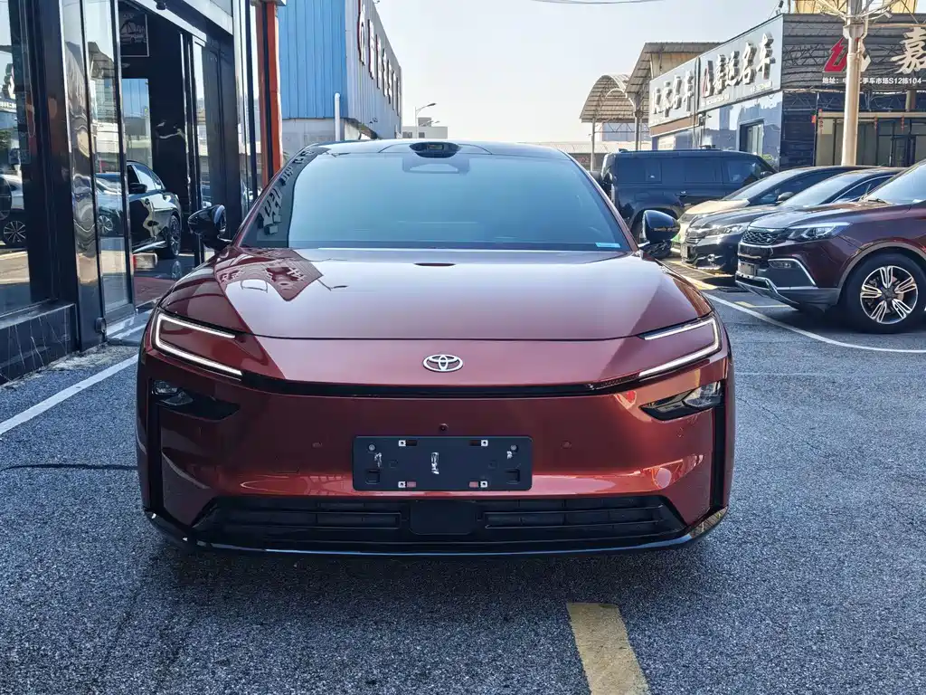 Toyota bZ7 — миниатюра 2
