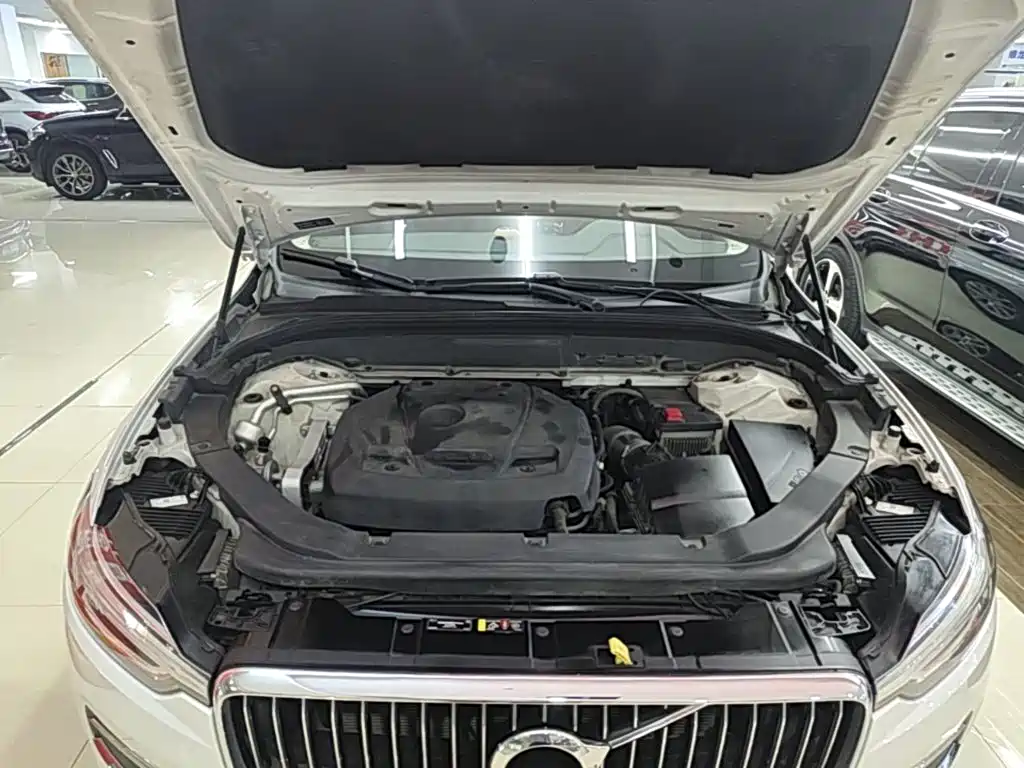 Volvo XC60 — миниатюра 20