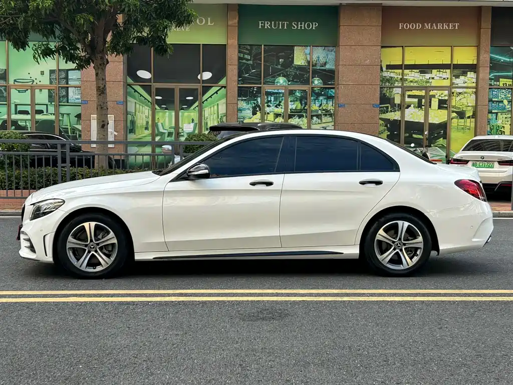 Mercedes-Benz C-Class — миниатюра 26