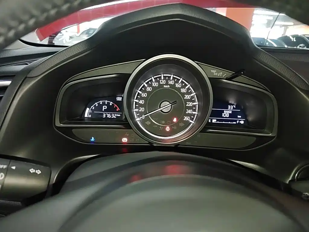 Mazda 3 Axela — миниатюра 12