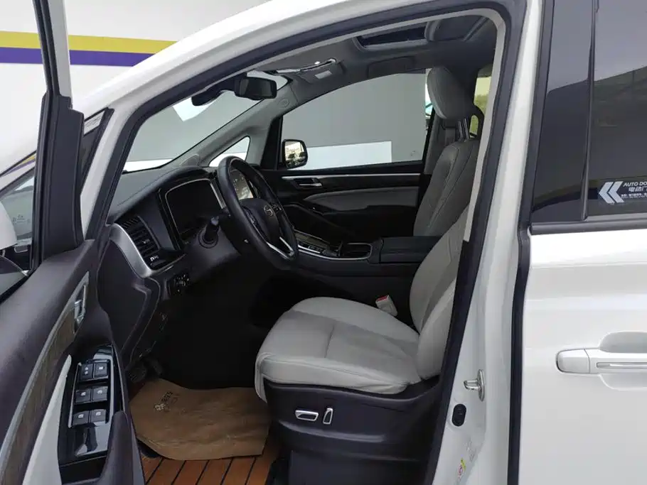 GAC M8 2021 390T Luxury