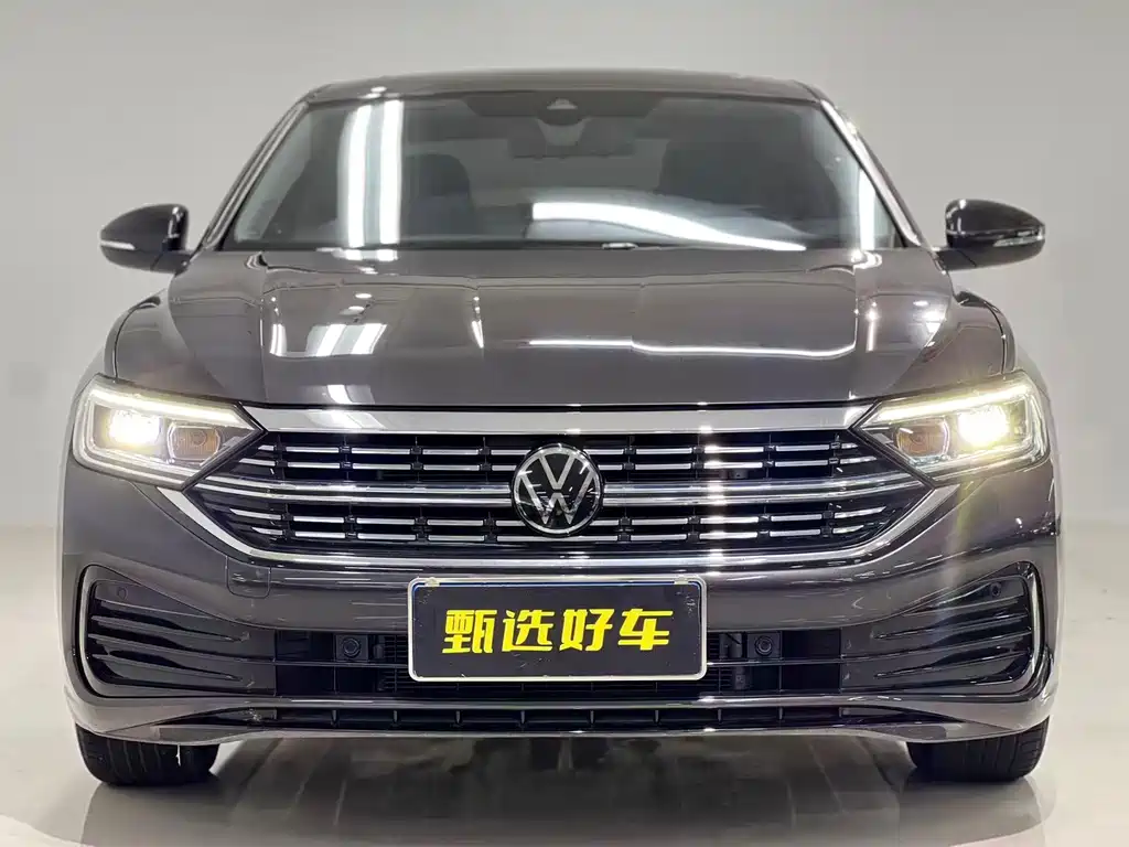 Volkswagen Sagitar — миниатюра 2