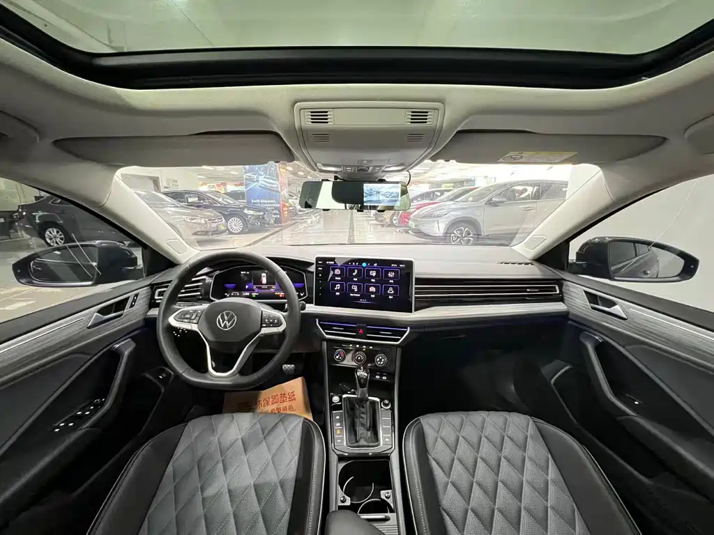 Volkswagen Sagitar — миниатюра 6