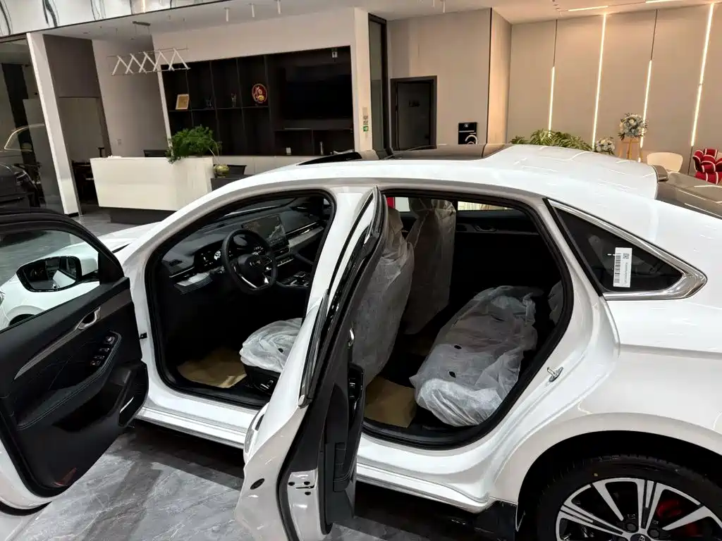 Geely Xingrui — миниатюра 10