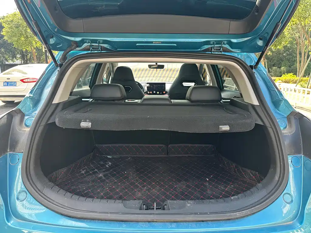 Geely Emgrand S — миниатюра 11