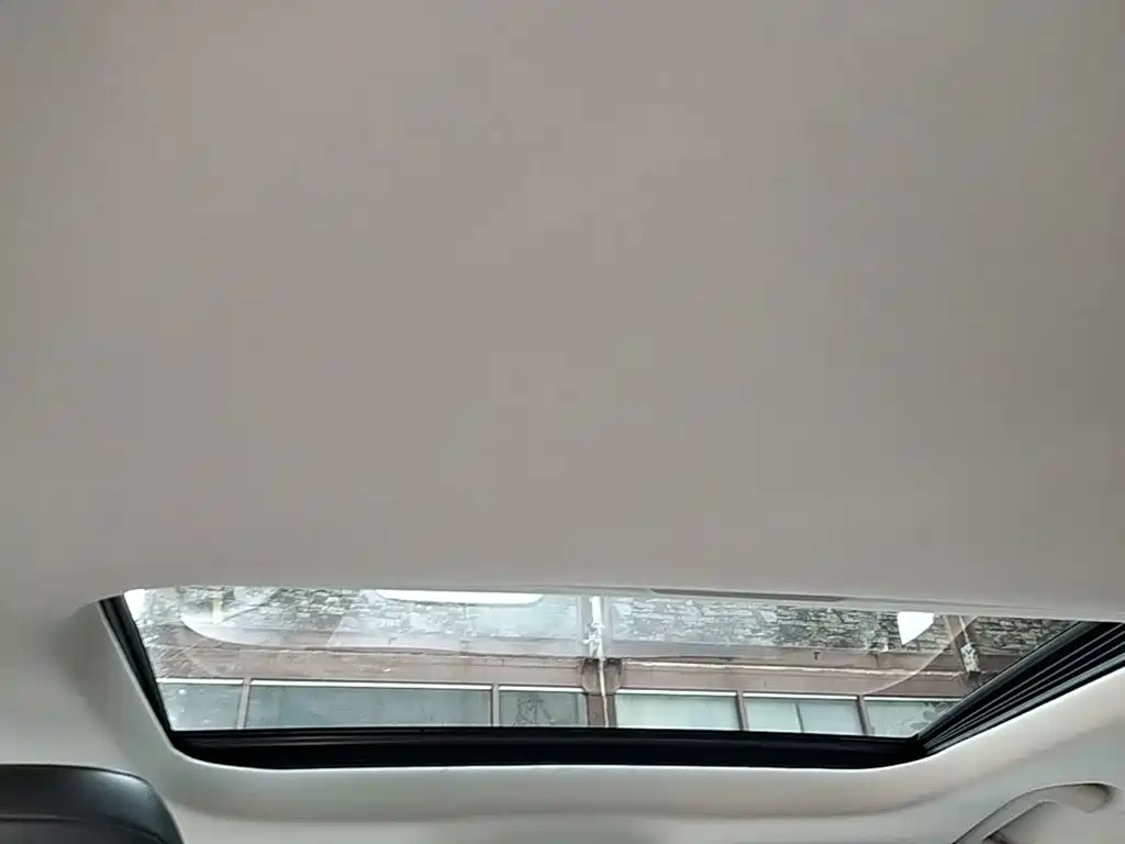 Ford Mondeo — миниатюра 18