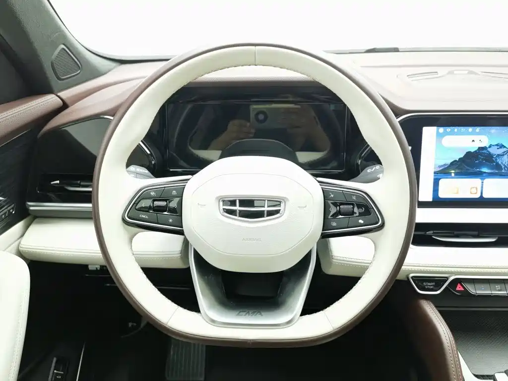 Geely Xingyue L — миниатюра 11