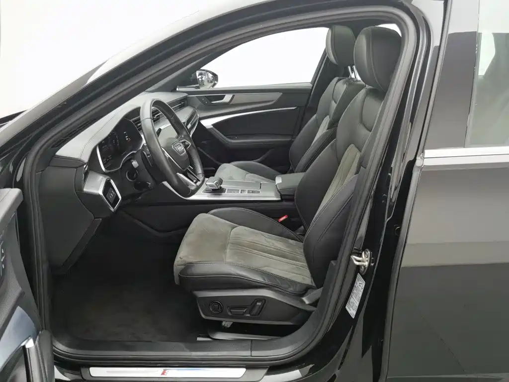 Audi A6L — миниатюра 10