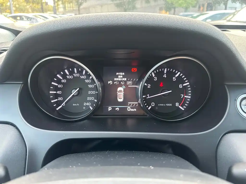 Land Rover Discovery Sport — миниатюра 11