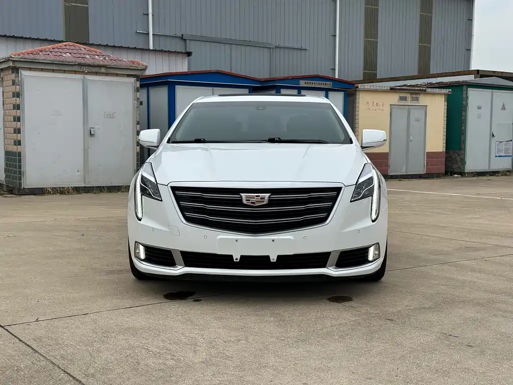 Cadillac XTS — миниатюра 2