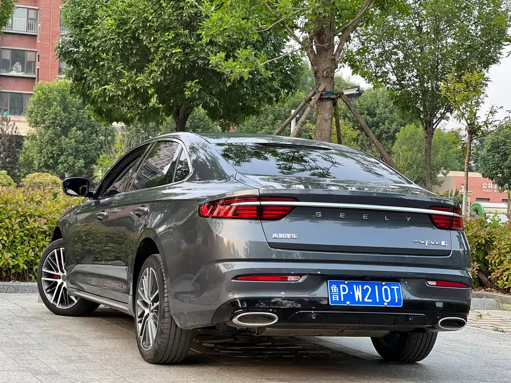 Geely Preface 2023 2.0TD Luxury