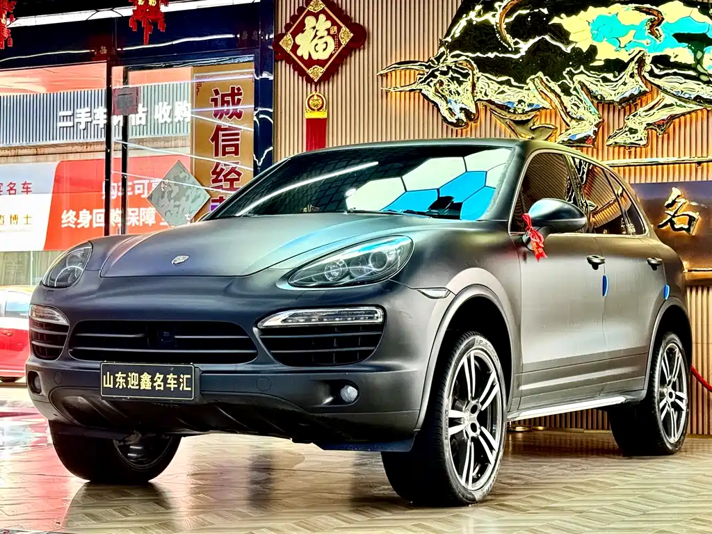 Porsche Cayenne — миниатюра 3