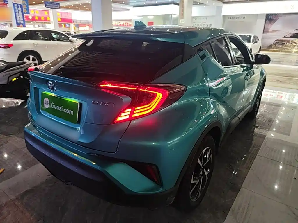 Toyota C-HR — миниатюра 7