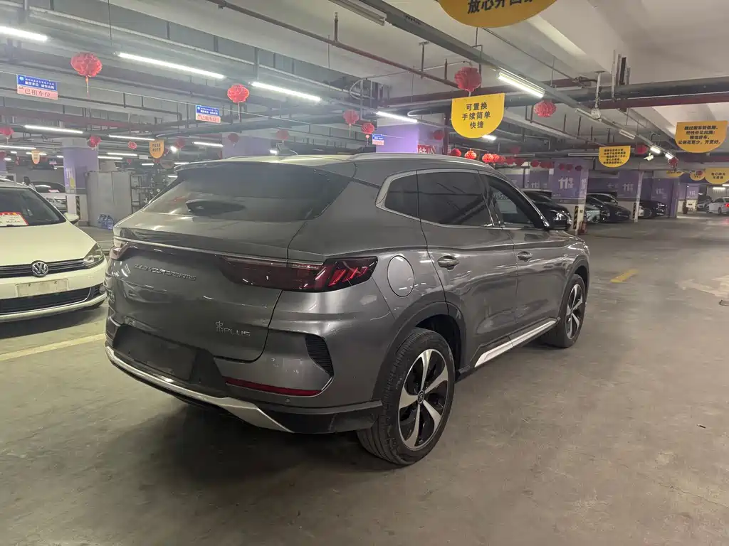 BYD PLUS New Energy — миниатюра 8