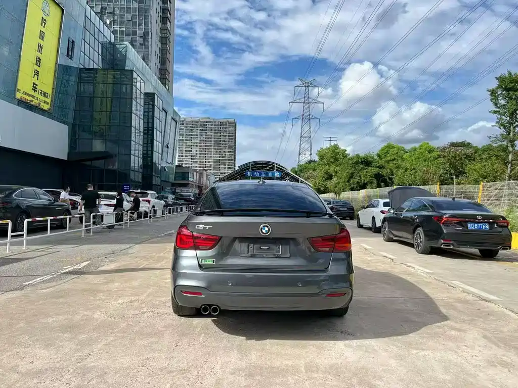BMW 3 Series GT — миниатюра 8