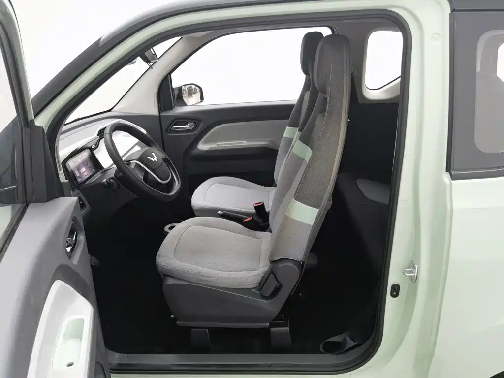 Wuling MINIEV — миниатюра 10