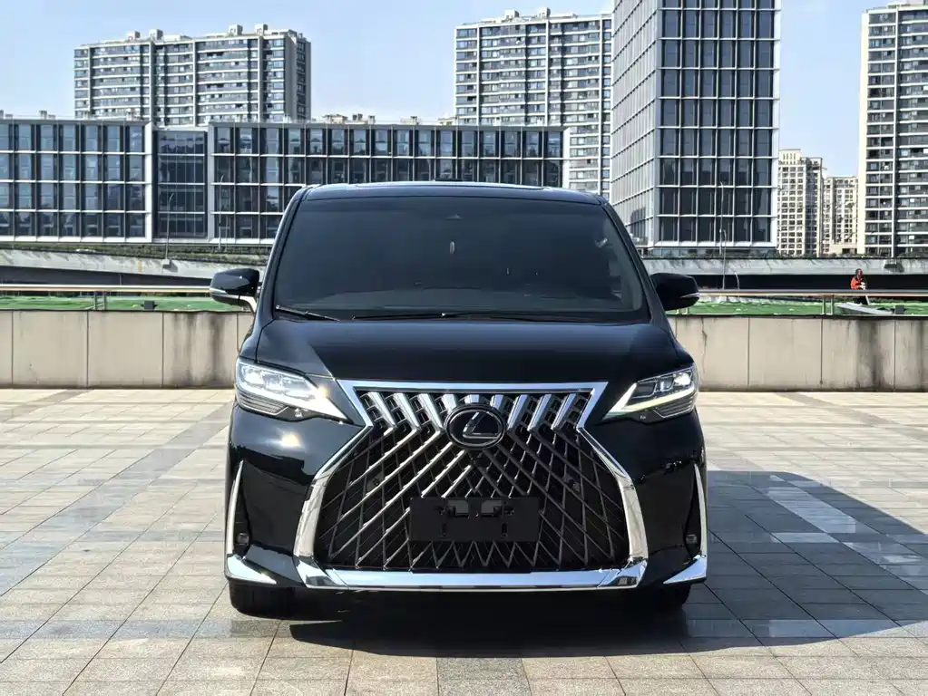 Lexus LM — миниатюра 2