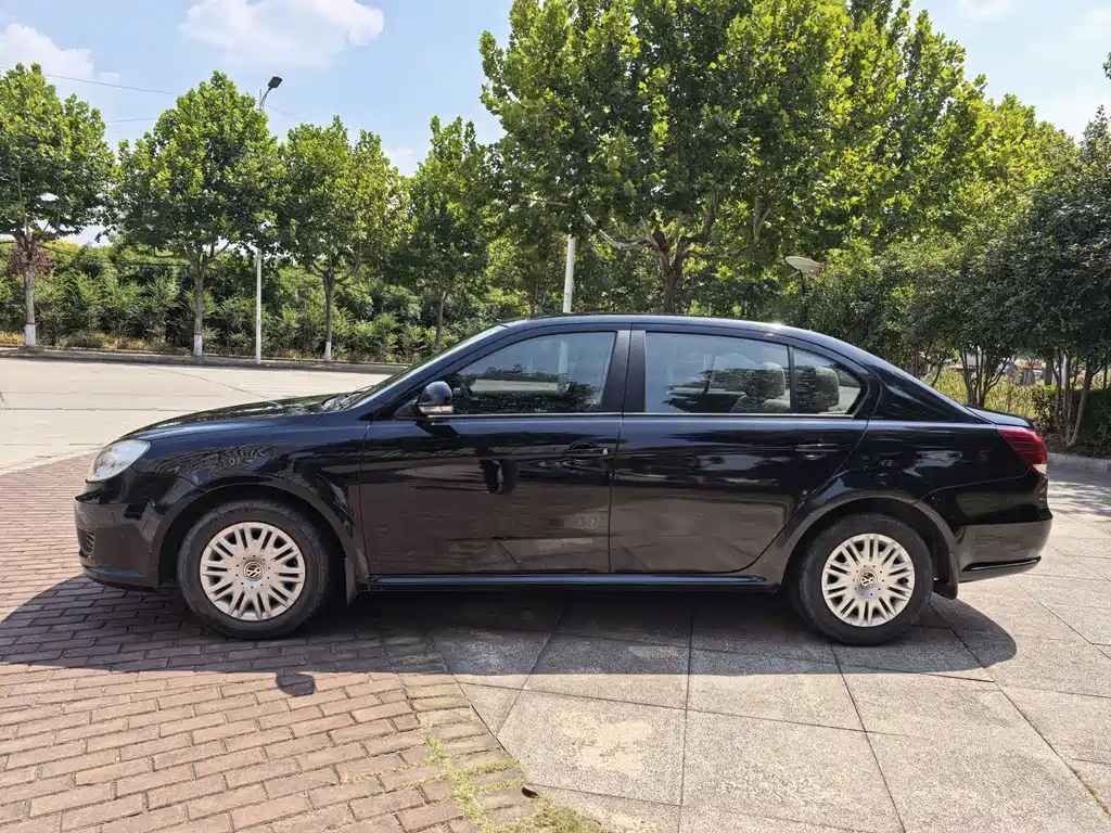 Volkswagen Lavida — миниатюра 3
