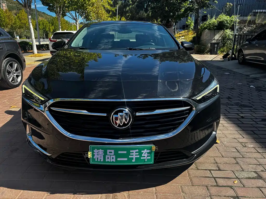 Buick LaCrosse — миниатюра 2