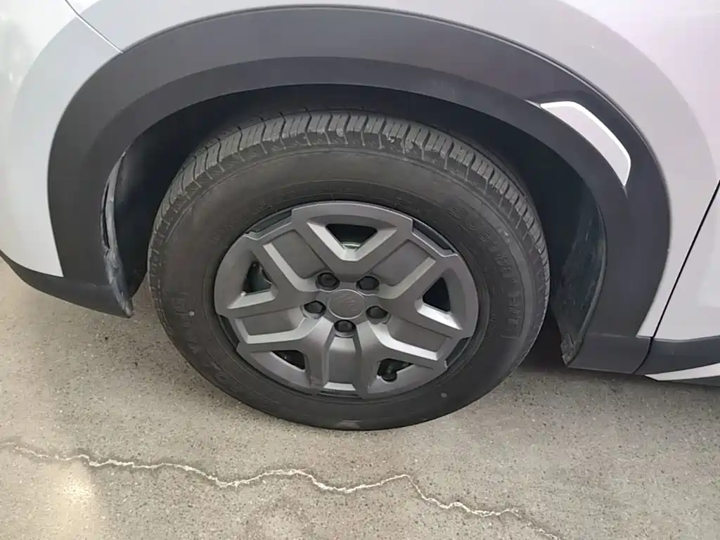 BYD Yuan UP — миниатюра 23