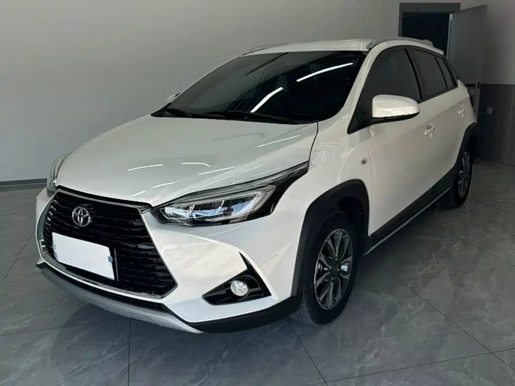 Toyota Yaris L