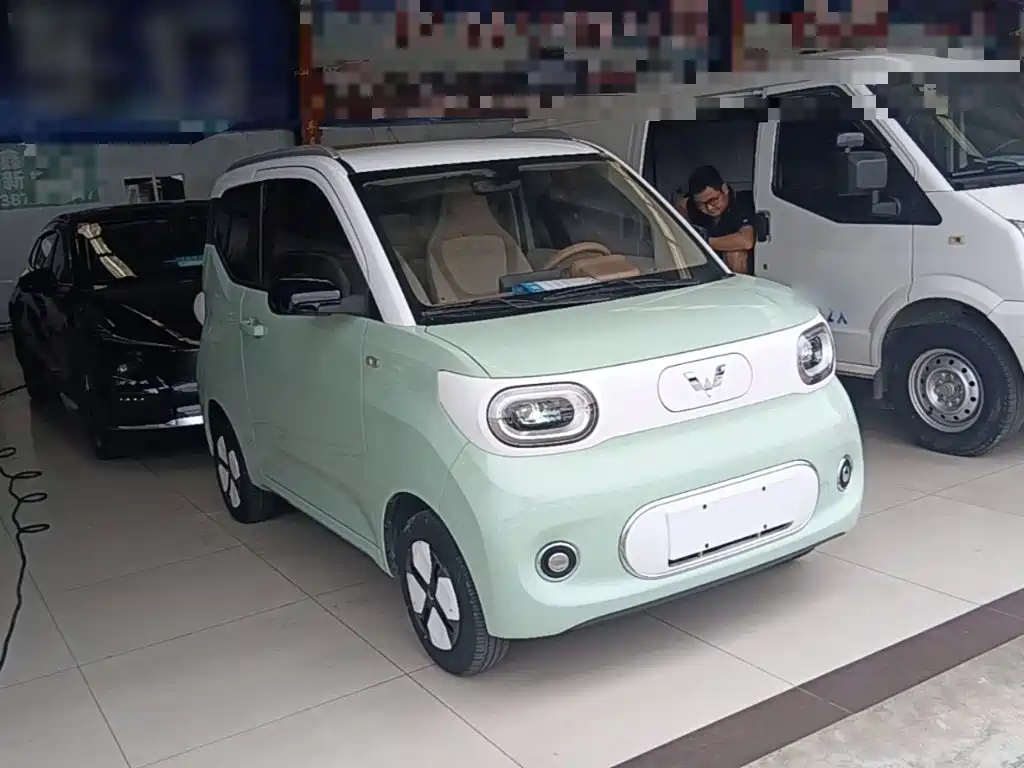 Wuling MINIEV — миниатюра 4