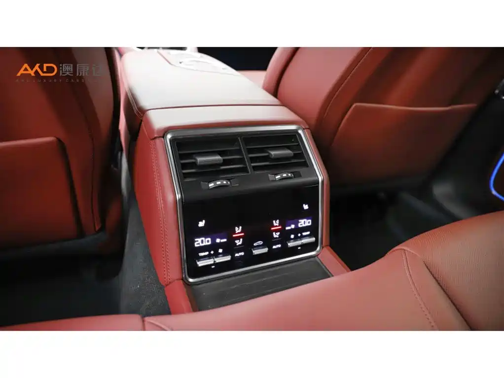 Porsche Panamera — миниатюра 9