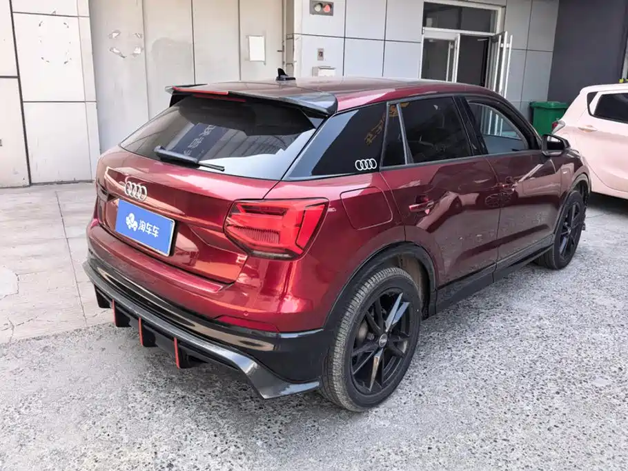 Audi Q2L — миниатюра 3