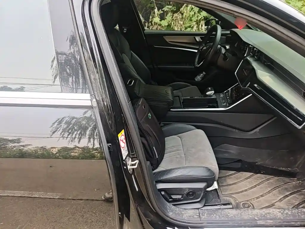Audi A6L — миниатюра 25