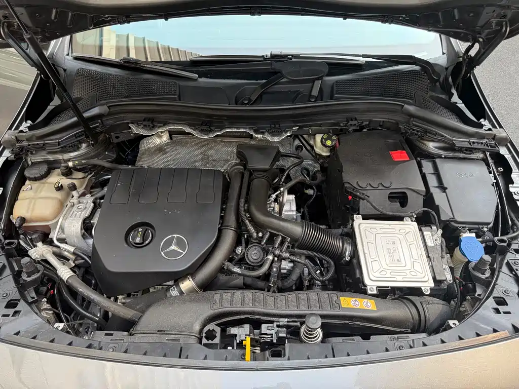 MERCEDES-BENZ B CLASS