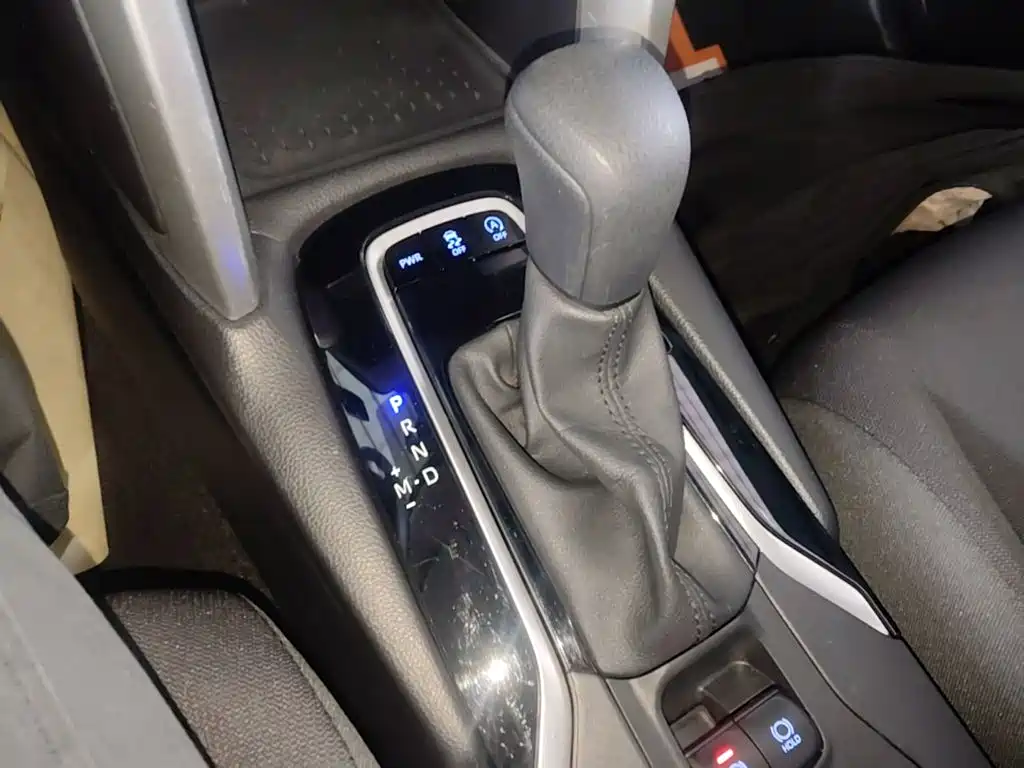 Toyota Corolla Cross — миниатюра 14