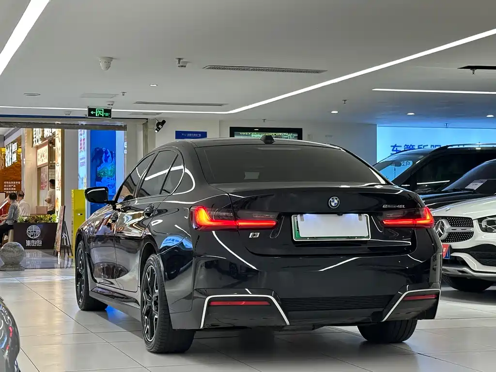 BMW i3 — миниатюра 7