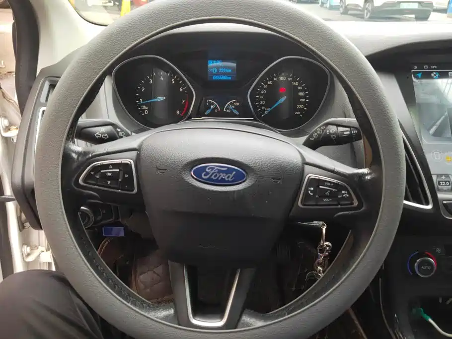 Ford Focus — миниатюра 15