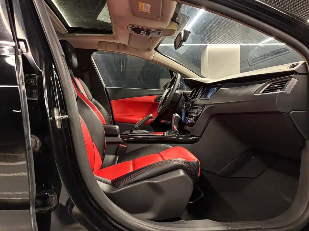 Peugeot 508 2015 2.0L AT