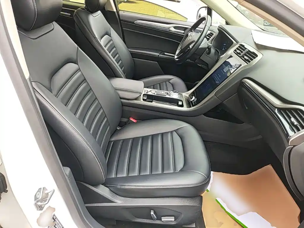 Ford Mondeo — миниатюра 25