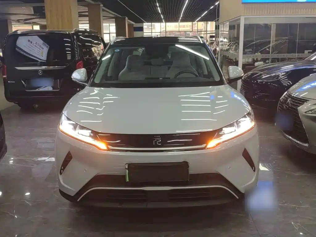 BYD Yuan UP — миниатюра 3