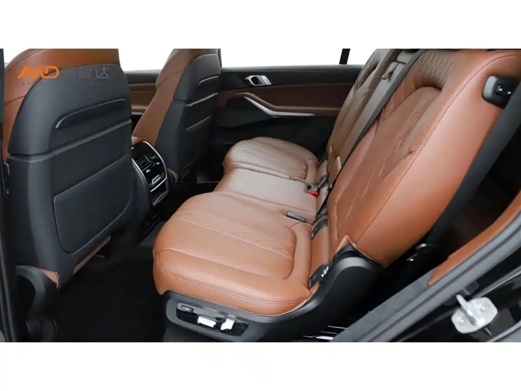 BMW X7 — миниатюра 7
