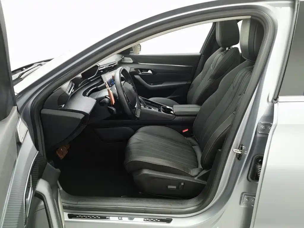 Peugeot 508 — миниатюра 10