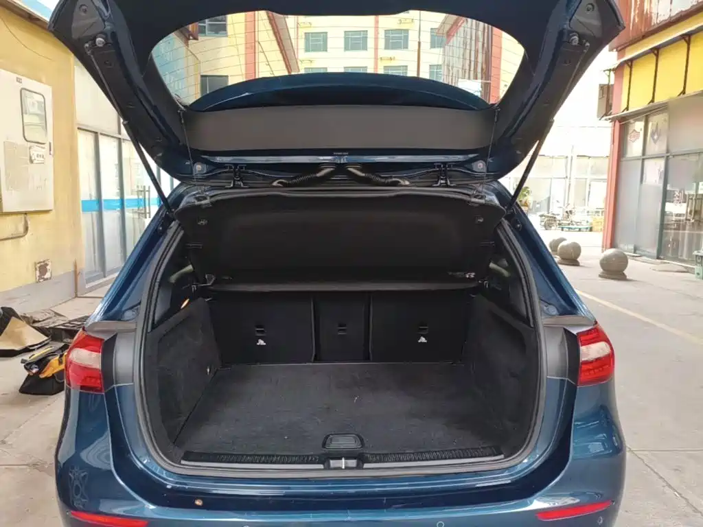 Mercedes-Benz B-Class — миниатюра 19