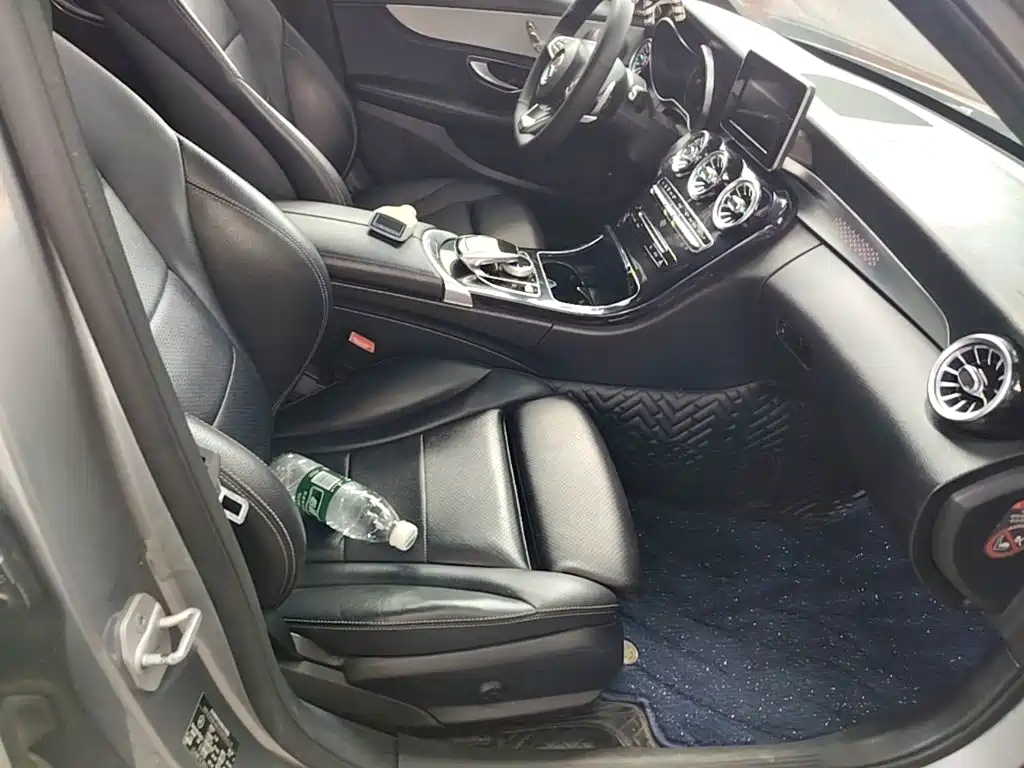 Mercedes-Benz C-Class — миниатюра 25