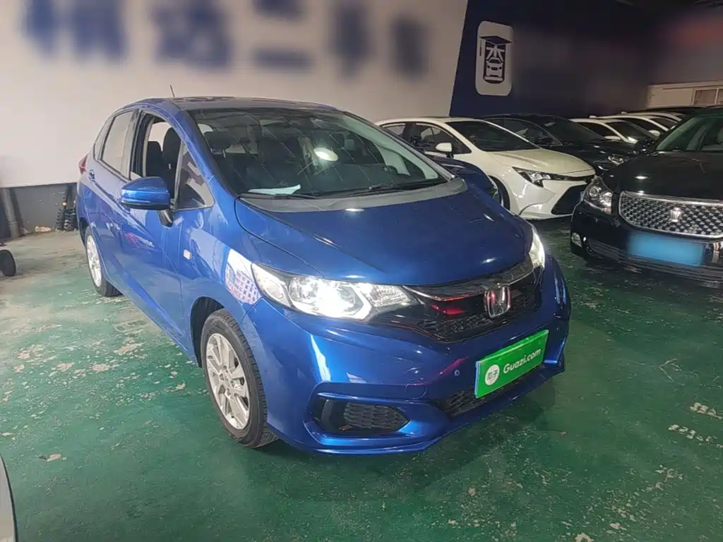 Honda Fit — миниатюра 4