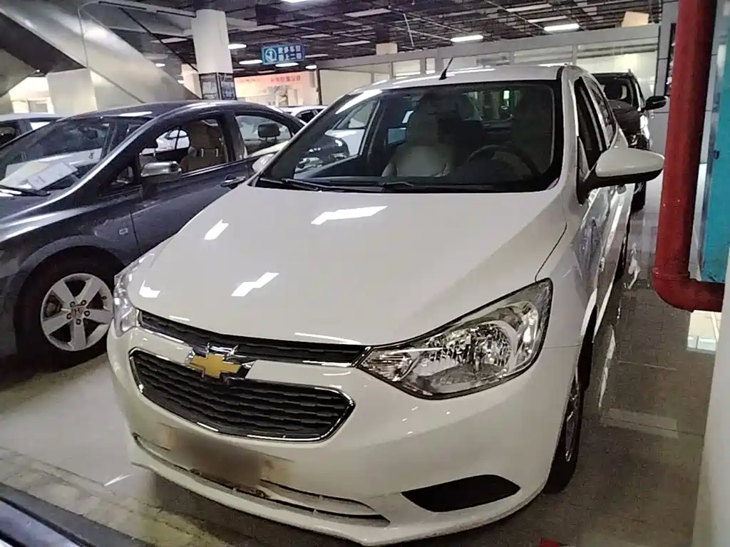 Chevrolet Sail — миниатюра 3