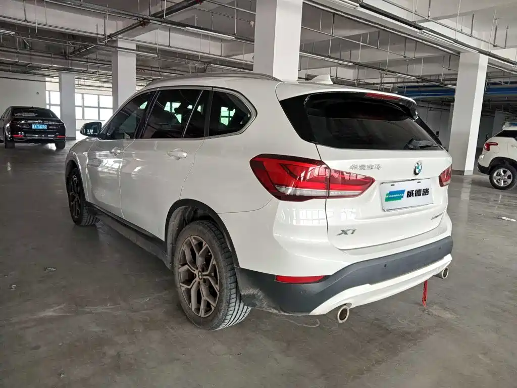 BMW X1 — миниатюра 5