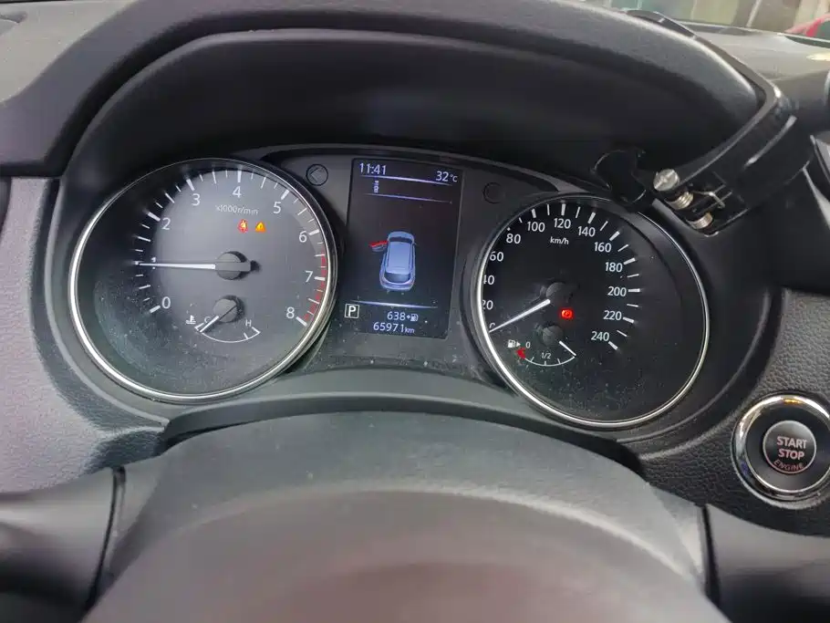 Nissan Qashqai — миниатюра 14