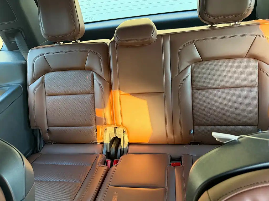 Lincoln Navigator — миниатюра 8