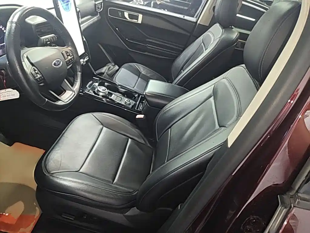 Ford Explorer — миниатюра 15