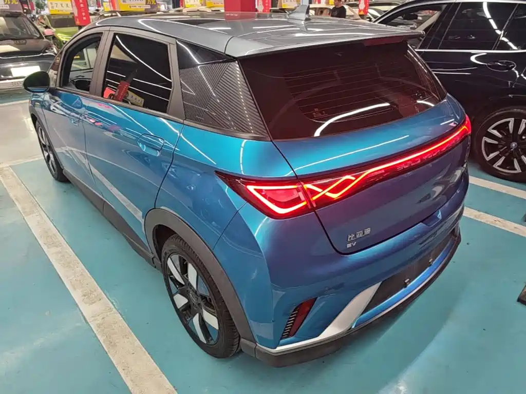 BYD Dolphin — миниатюра 5